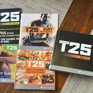 Beachbody Focus T25 Fitness Guide Set